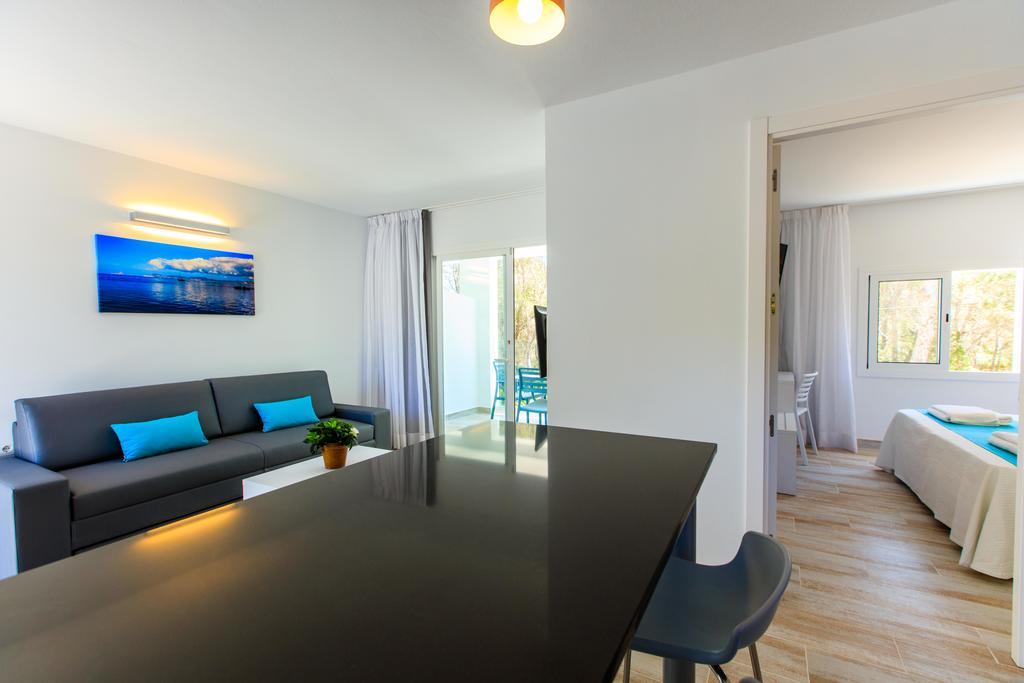 Pinos Playa Suites Playa Migjorn Exteriér fotografie